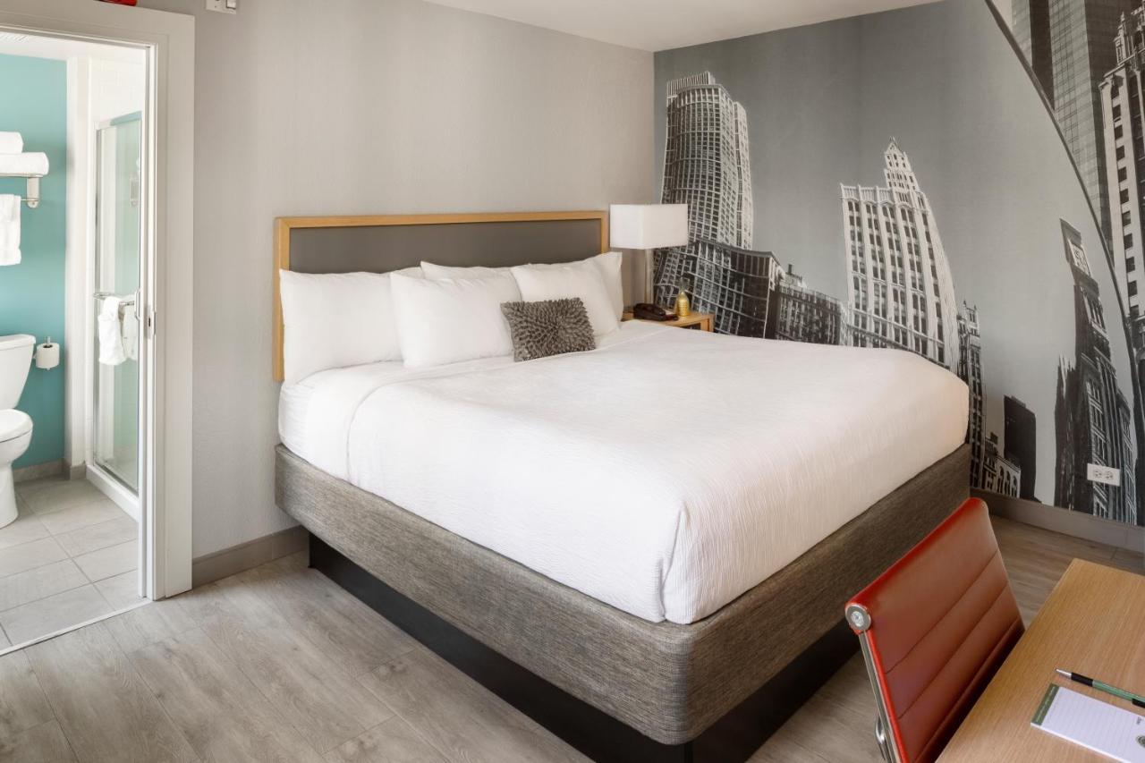 Hotel Saint Clair - Magnificent Mile Chicago Bagian luar foto